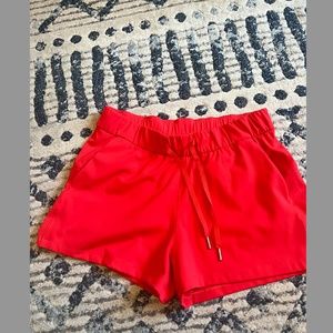 Lululemon shorts size 8